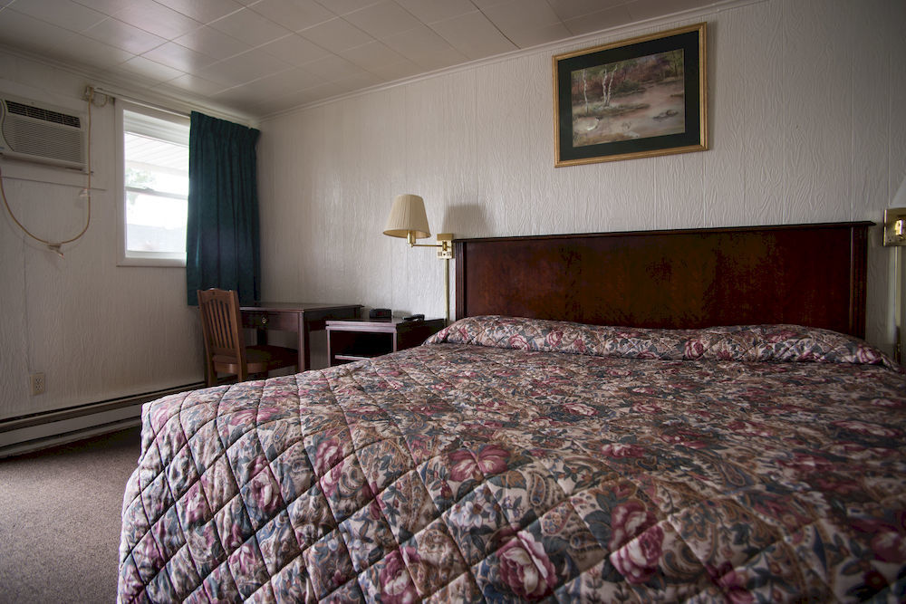 Rosemount Motel Bedford Exterior photo
