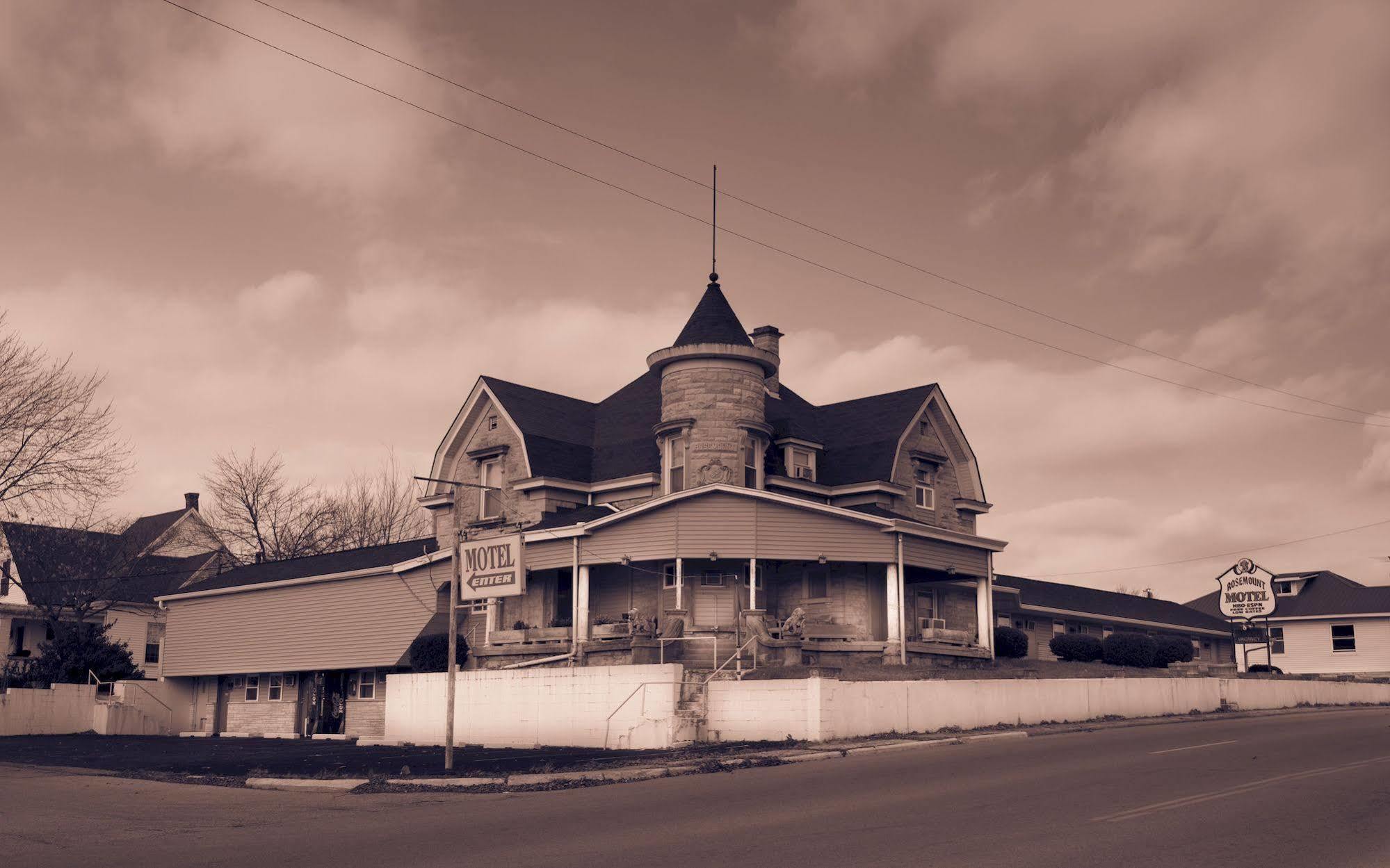 Rosemount Motel Bedford Exterior photo